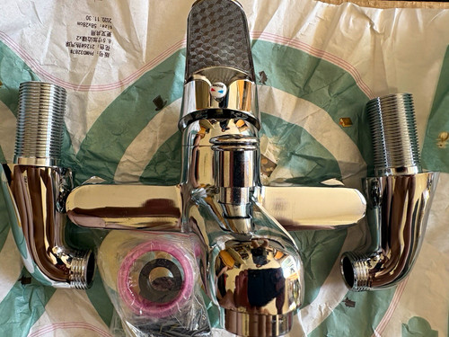 Chrome wall mounted bath - chrome, mixer